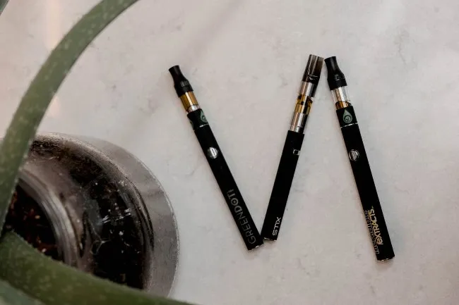 Cannabis Vaporizers: Exploring Different Types | Fire & Flower