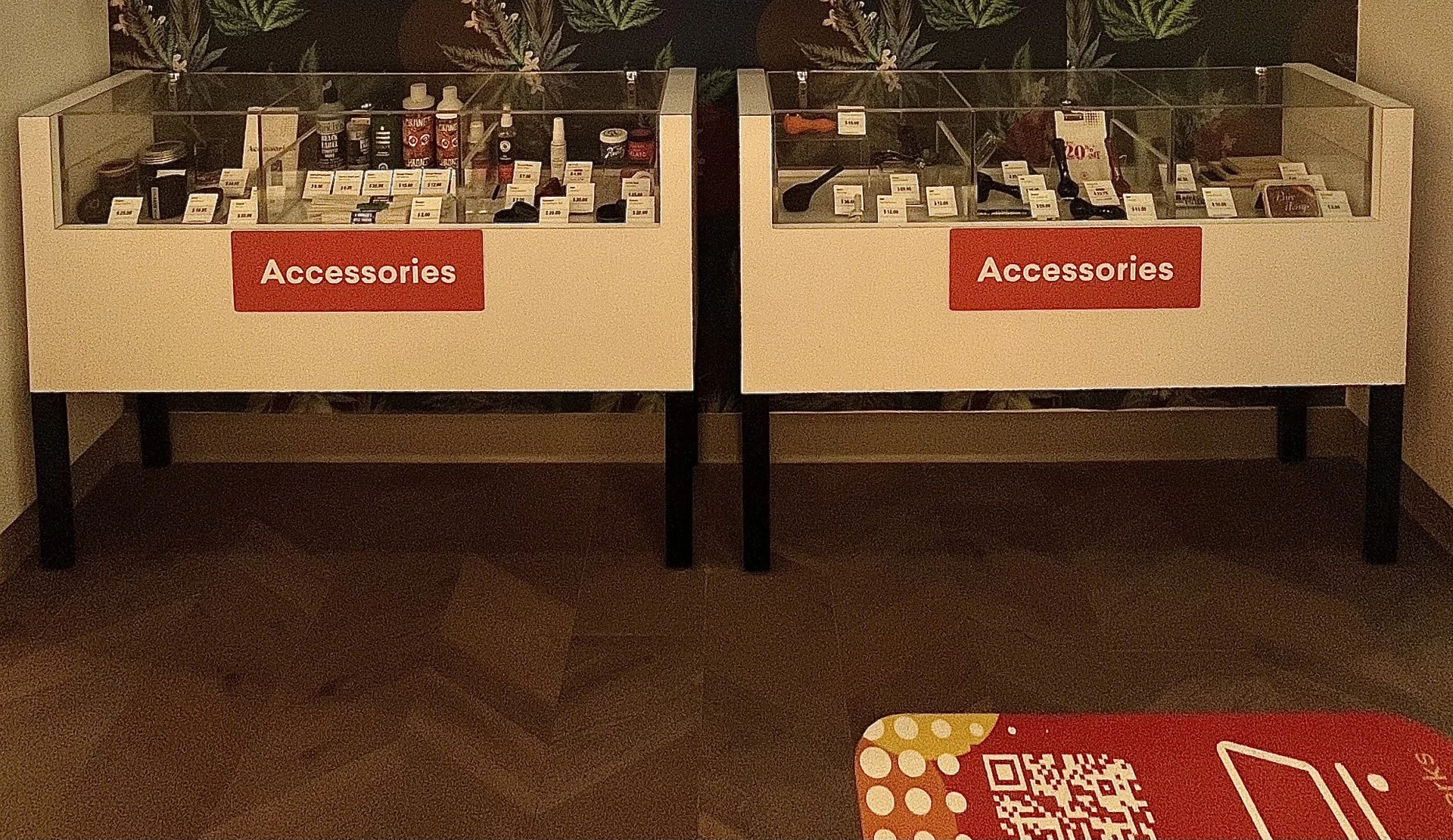 elfbar nachfüll pod läuft aus Interluxe Shops About main image 1