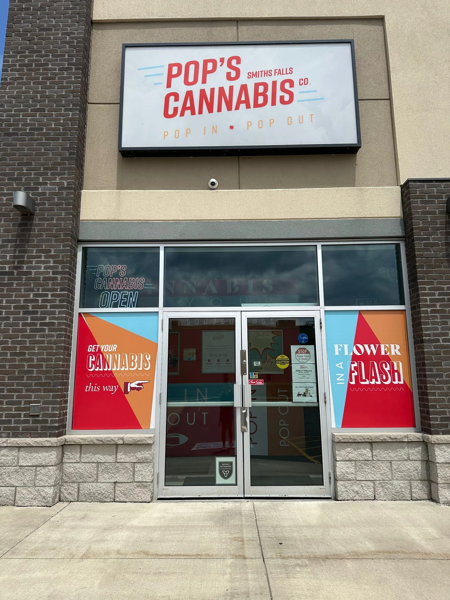 Smiths Falls Cannabis Store - Pop's Cannabis