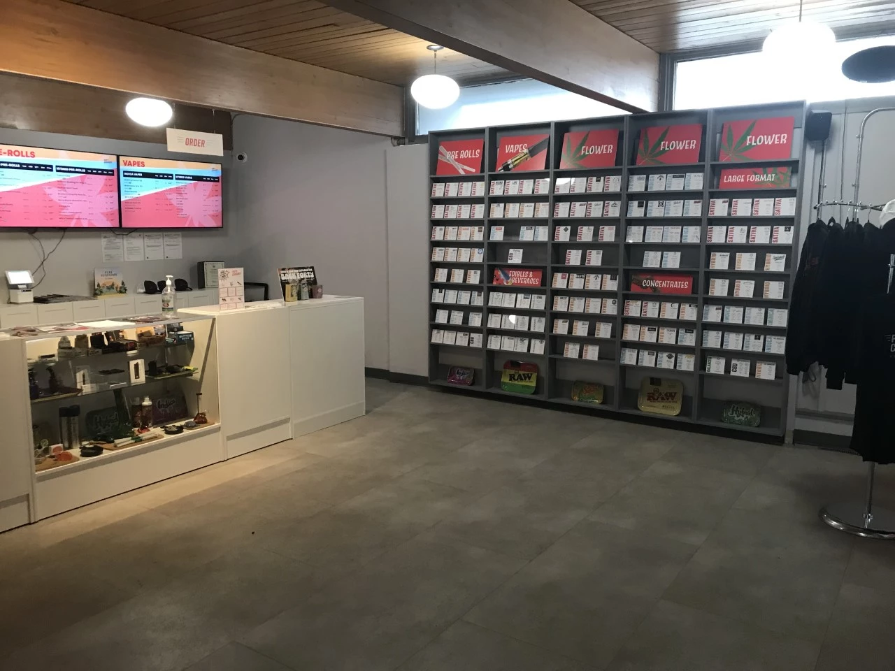 elfbar nachfüll pod läuft aus Kapuskasing Cannabis Store
