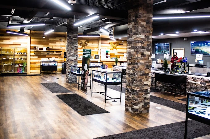 Due North Cannabis - Pine St Sault Ste. Marie Cannabis Store - Due North
