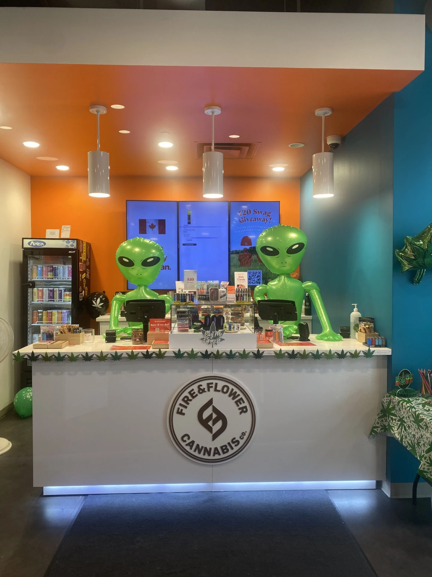 Etobicoke - The Queensway - Fire & Flower Cannabis Store - Fire & Flower